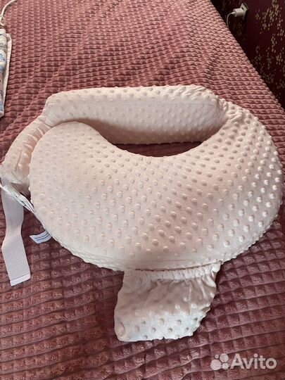 Подушка для кормления грудью