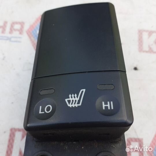 Кнопка обогрева сидений пассажира KIA mohave