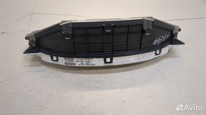 Щиток приборов Volvo XC90