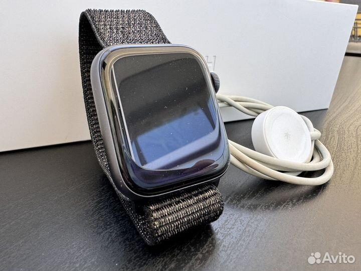 Apple watch series 4, 44 mm