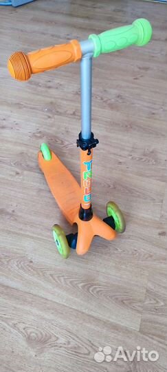 Самокат детский трехколесный