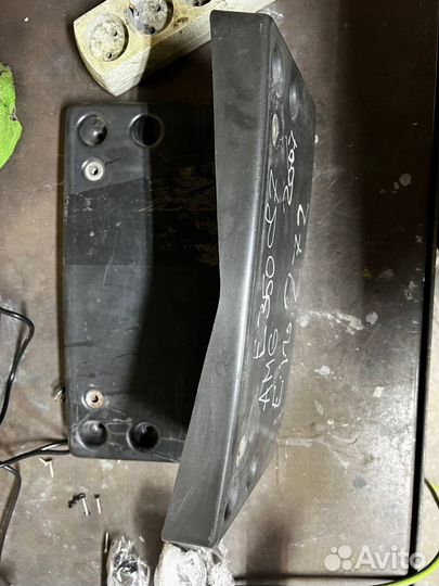 Накладка номера amg w211