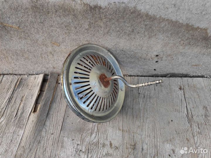 От трехколесного велосипеда СССР рама и колеса