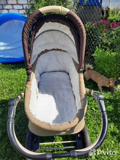Продам детскую коляску 2 в 1