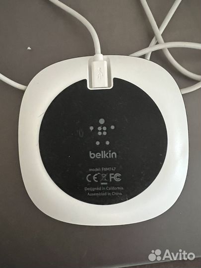 Беспроводная зарядка belkin с блоком 18 W