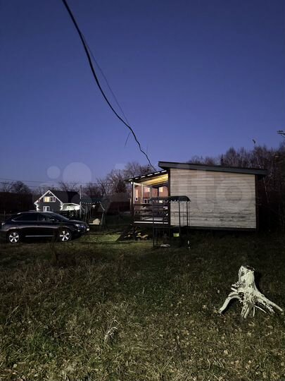 Дом 30 м² на участке 8 сот.