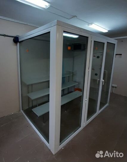 Холодильная камера для хранения цветов