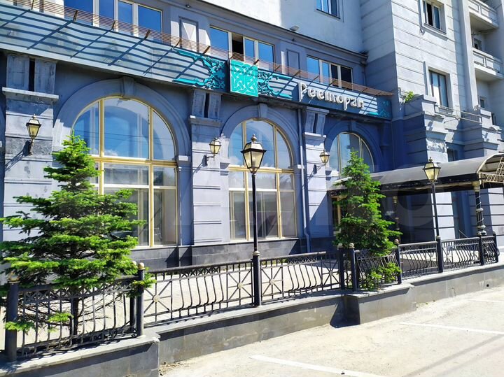 Помещение под торговлю / ресторан