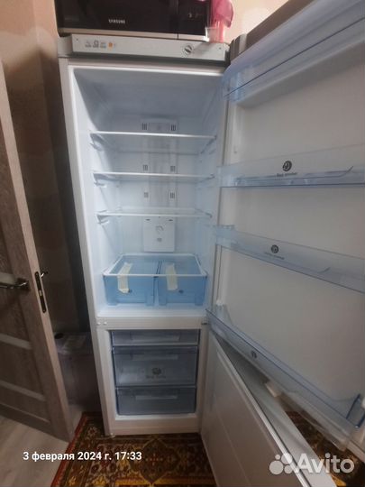 Холодильник двухкамерный Pozis RK FNF 170