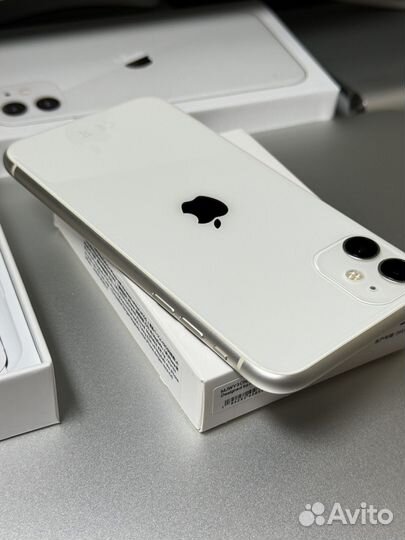 iPhone 11, 128 ГБ