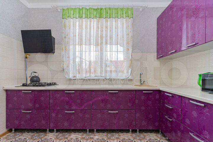 Дом 226,3 м² на участке 10 сот.