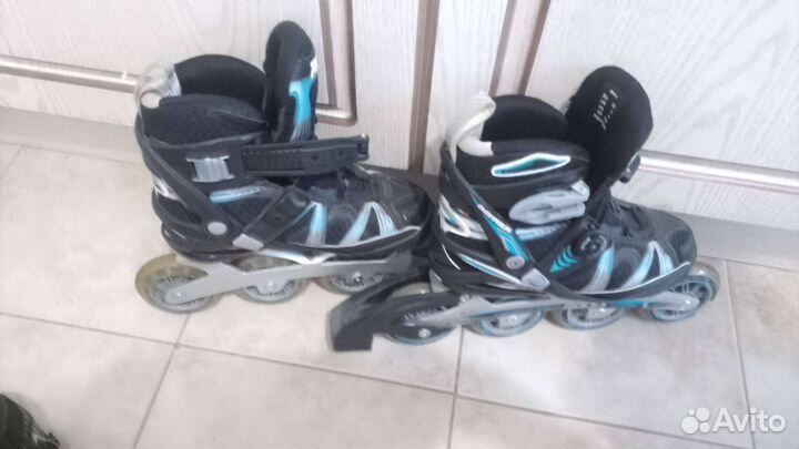 Роликовые коньки Roces