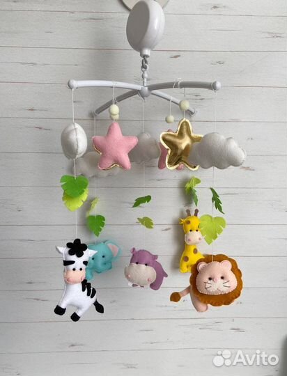 Мобили на кроватку 