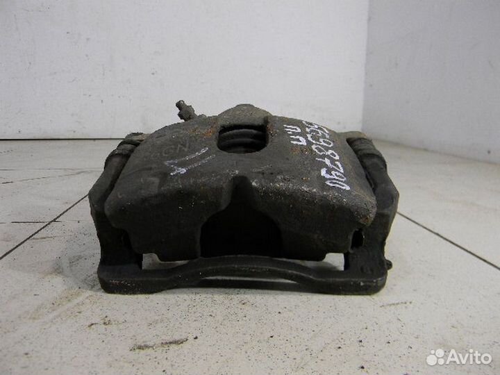 Суппорт передний правый