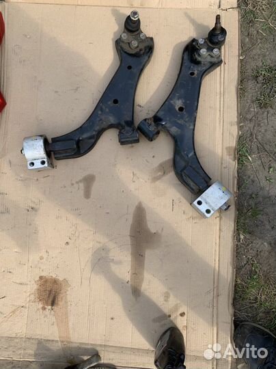 Рычаг передний для Chevrolet Captiva