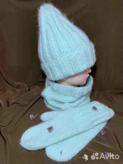 Вязаный комплект из пряжи пух норки