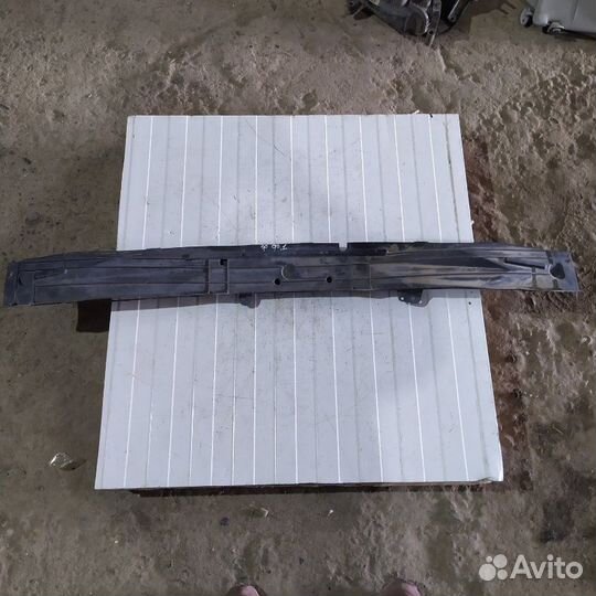 Решетка жабо Ford Focus 1 седан 1.6 2004