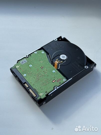 Жесткий диск Western Digital 14 TB (SAS)