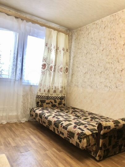 Комната 20 м² в 4-к., 2/17 эт.