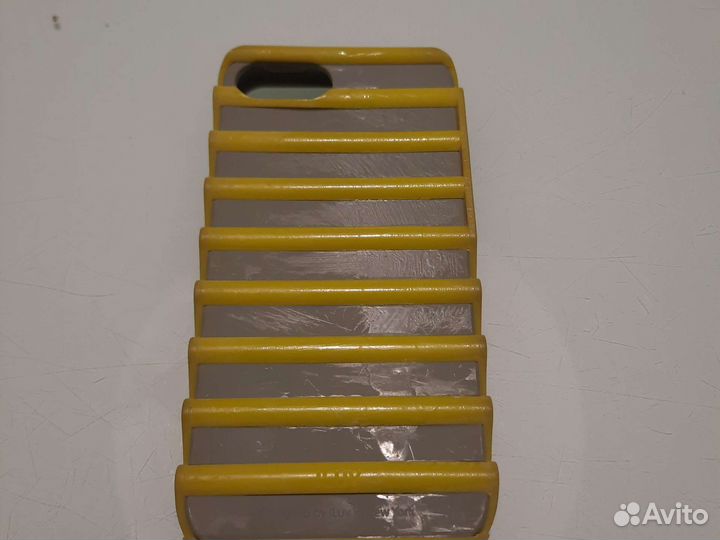 Чехлы на iPhone 5s