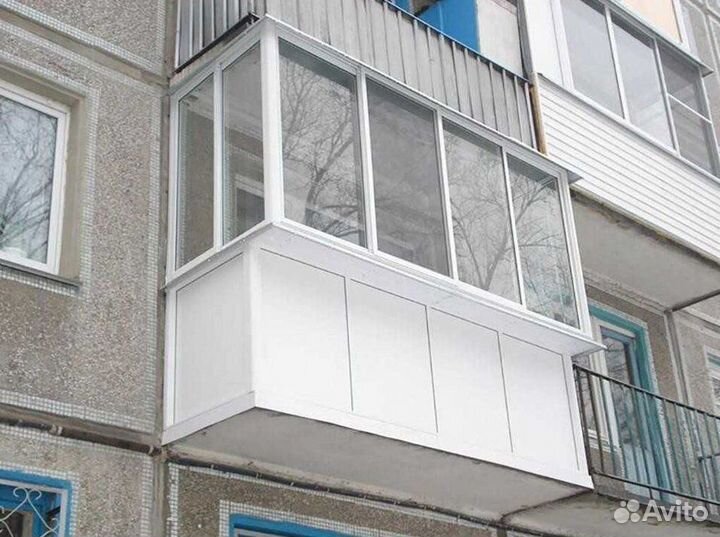Остекление балконов и лоджий под ключ W0662