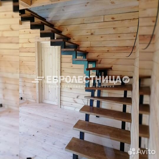 Лестница на металле