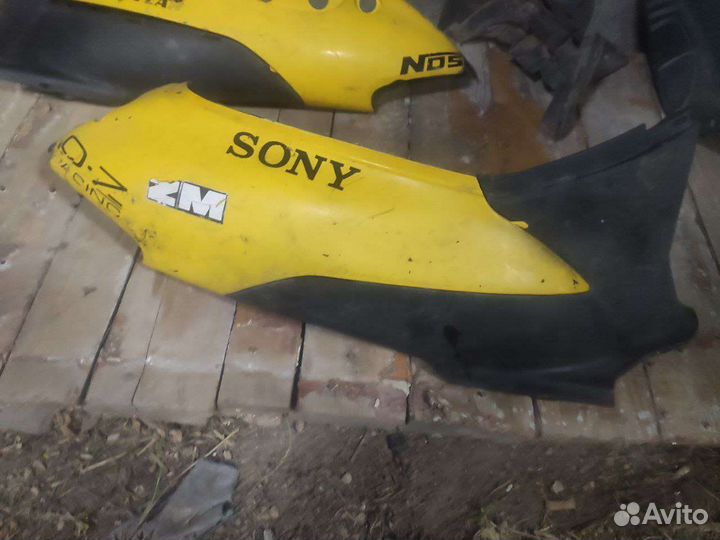 Продам пластик на Сузуки лэтс и на другие скутеры