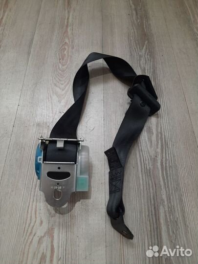 Ремень безопасности задний Hyundai solaris Лев