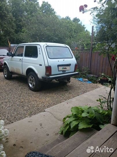 LADA 4x4 (Нива) 1.7 МТ, 1998, 301 000 км