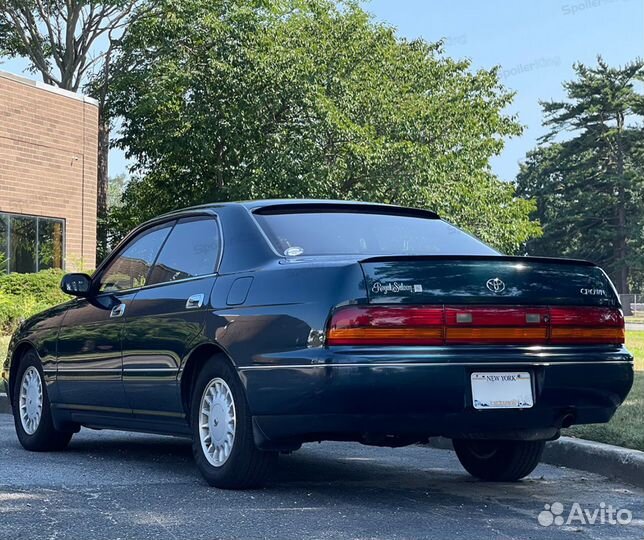 Спойлер заднего стекла Toyota Crown 1991-1995