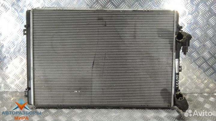 Радиатор (основной) Volkswagen Golf 7 2014