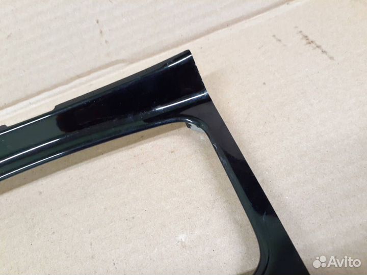 Накладка консоли VW Touareg 1 7L casa 7L6864378E