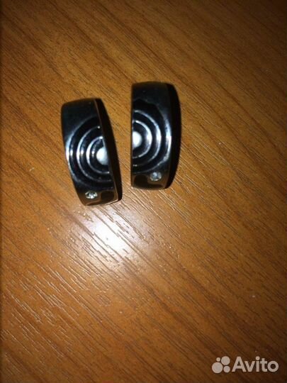 Серьги разные