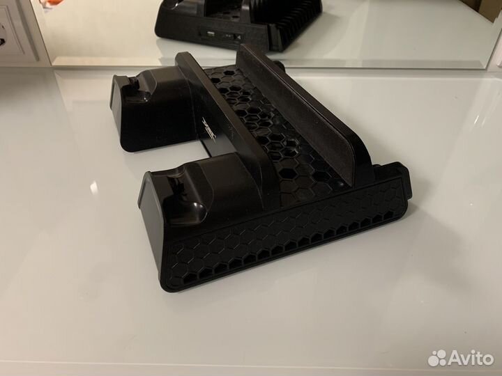 Подставка для ps4 с вентилятором и зарядкой