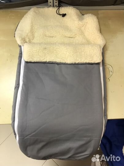 Зимний конверт в коляску новый