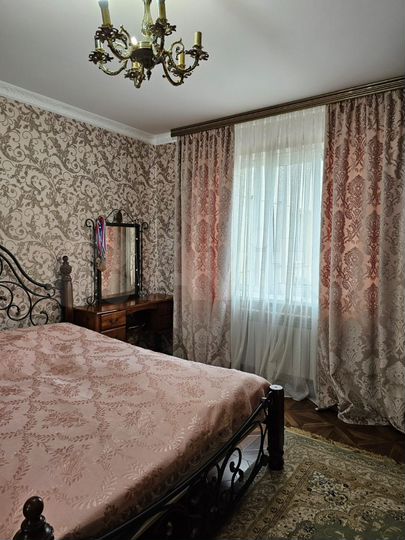 2-к. квартира, 80 м², 7/8 эт.