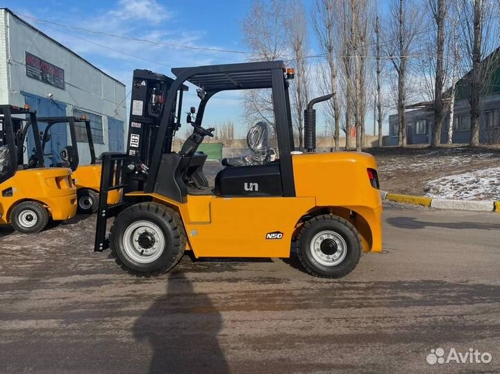 Вилочный погрузчик UN Forklifts FD70, 2023