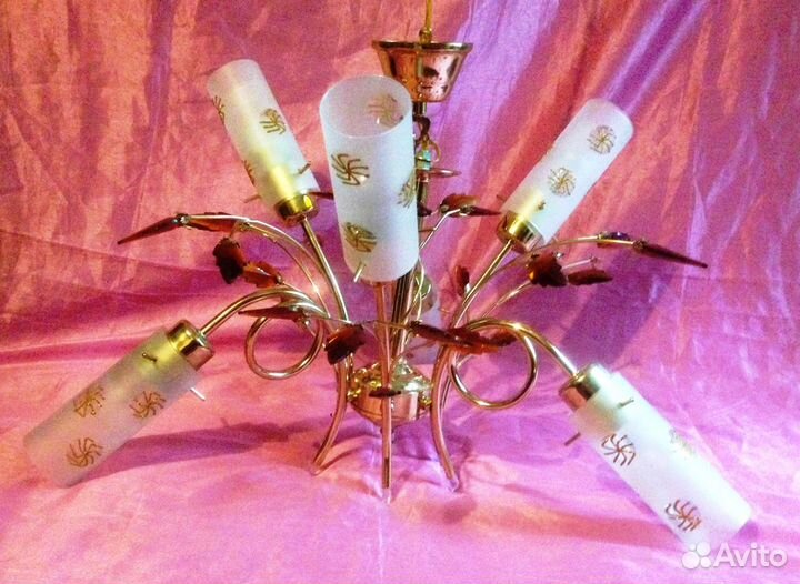 Люстра шестирожковая с листочками