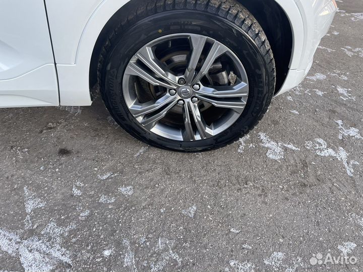 Volvo XC40 2.0 AT, 2018, 59 874 км