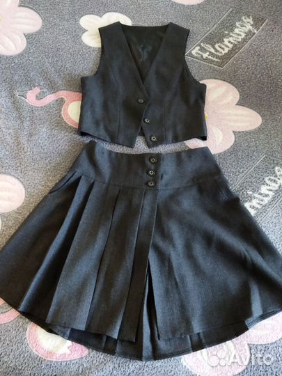 Юбка, блузка, костюм (юбка, жилетка)