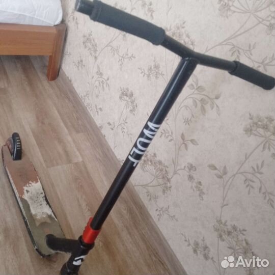 Трюковой самокат wolf, выдержевает 100 кг