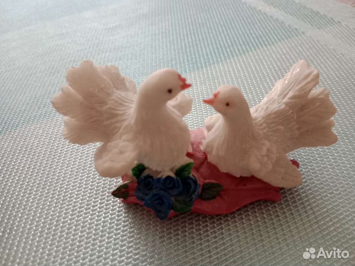 Сувениры фигурки игрушки