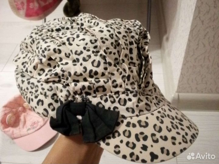 Детские кепочки и шапочки