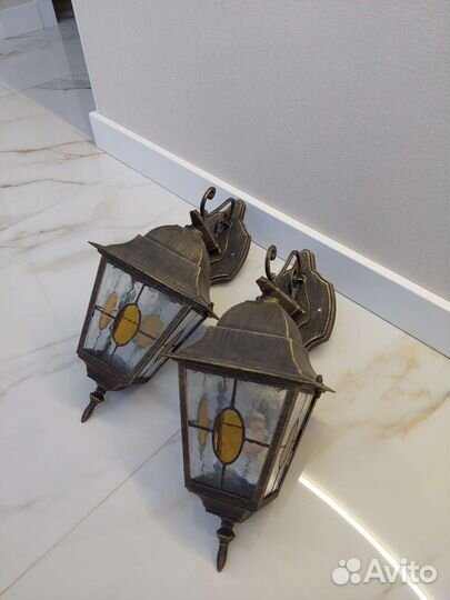 Светильники уличные настенные