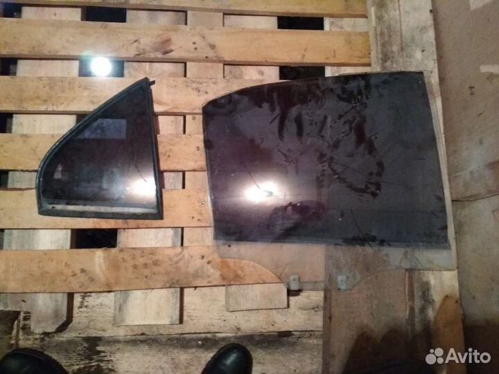 Стекло Hyundai Accent