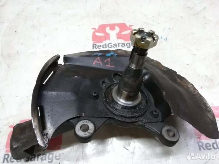 Кулак поворотный передний правый Hyundai Starex A1