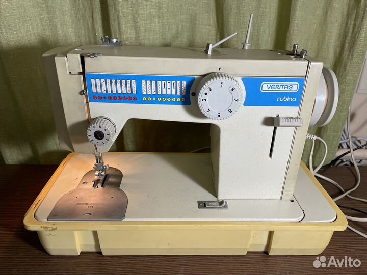 Швейная машинка Veritas Rubina