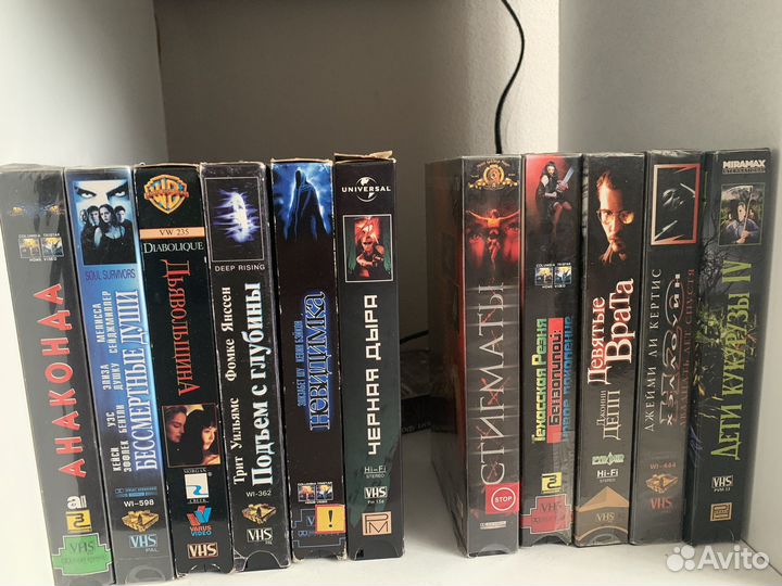 VHS кассеты фильмы ужасов лицензия