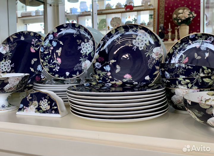 Столовый фарфоровый сервиз Lefard 