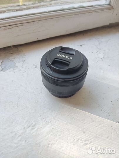 Canon ef 50mm f 1 8 stm